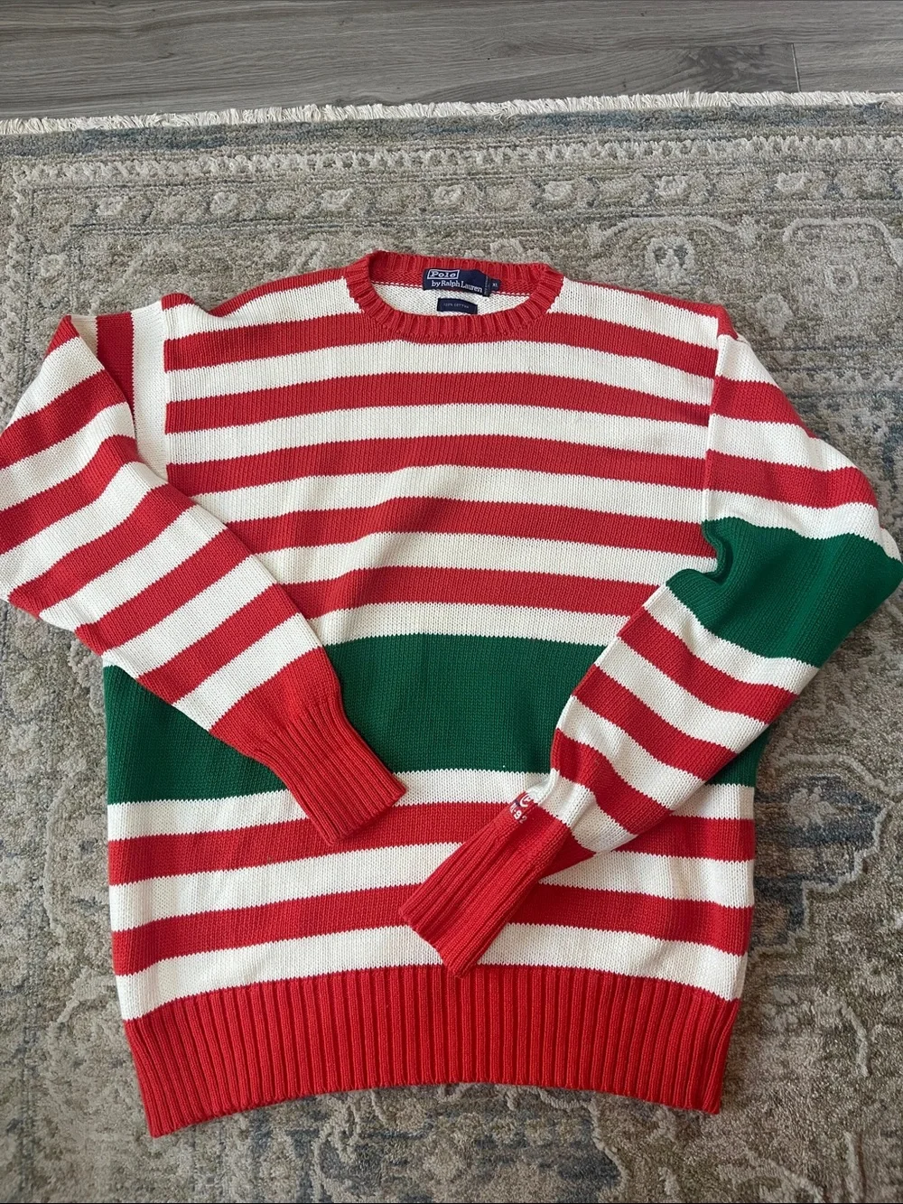 Vintage 90’s Polo Ralph Lauren crewneck cotton sweater. Size XL